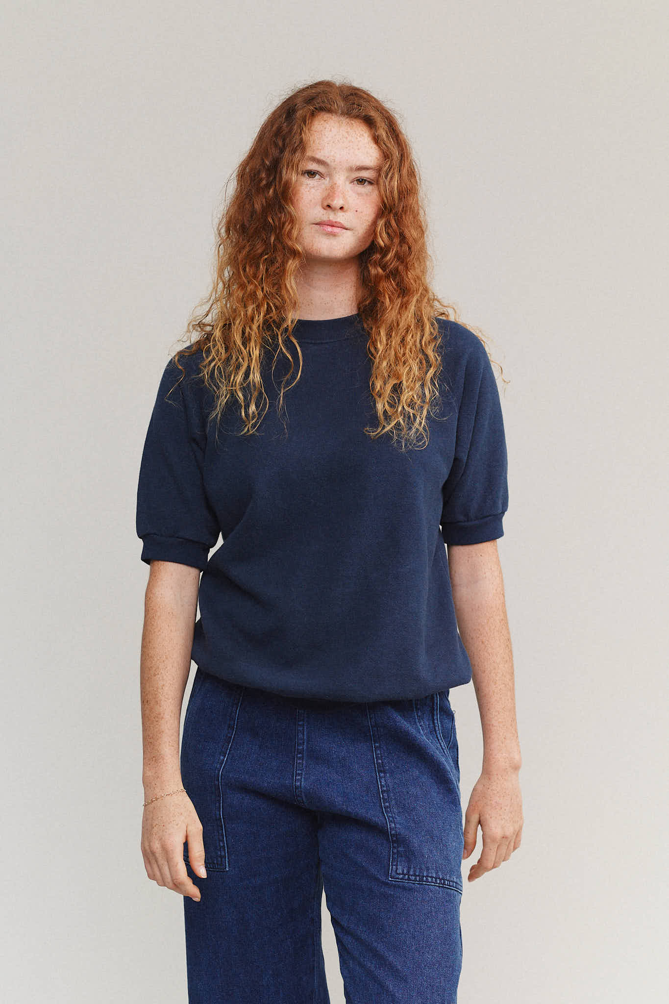 Short Sleeve Raglan Fleece Sweatshirt | Jungmaven Hemp Clothing & Accessories / model_desc: Sydney is  5’8” wearing S