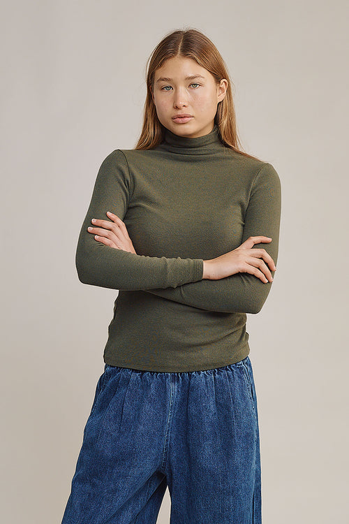Whidbey Turtleneck | Jungmaven Hemp Clothing & Accessories / model_desc: Katriel is 5’9” wearing XS