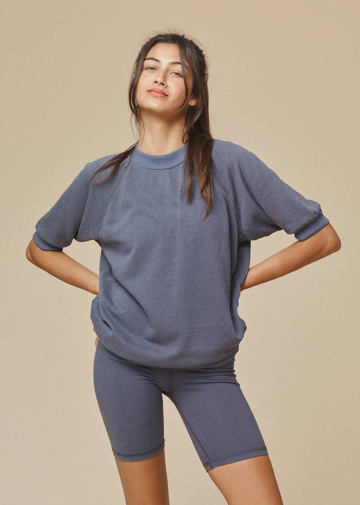 Short Sleeve Raglan Fleece Sweatshirt | Jungmaven Hemp Clothing & Accessories / model_desc: Meeya is  5’6” wearing XS