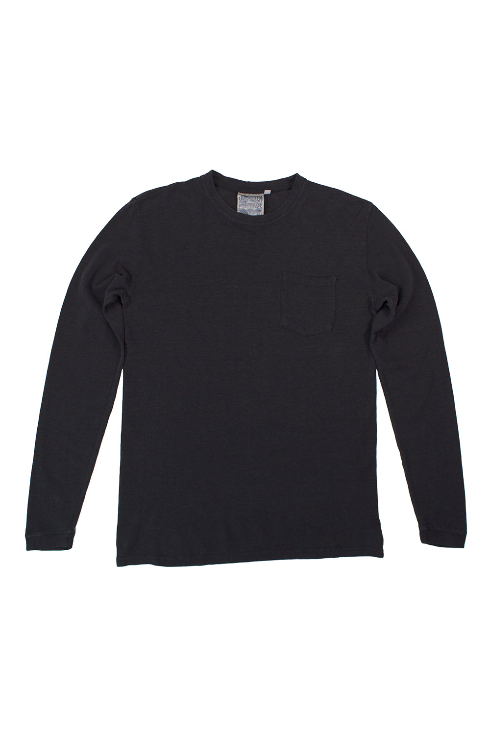 black long sleeve pocket tee