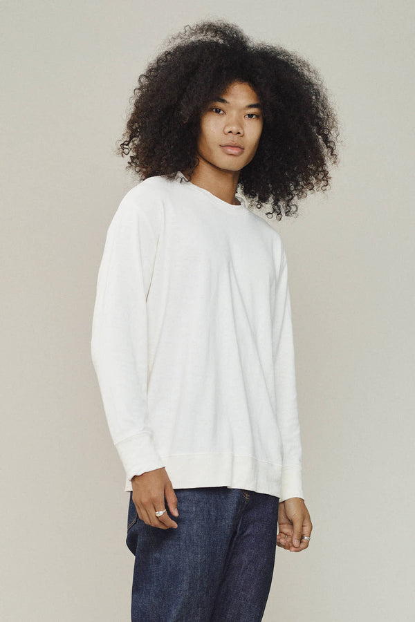 California Pullover | Jungmaven Hemp Clothing & Accessories / model_desc: Chaz is 6’2” wearing L