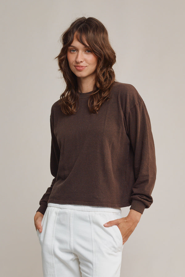 Cropped Long Sleeve Tee | Jungmaven Hemp Clothing & Accessories / model_desc: Tatchi is 5’9” wearing S