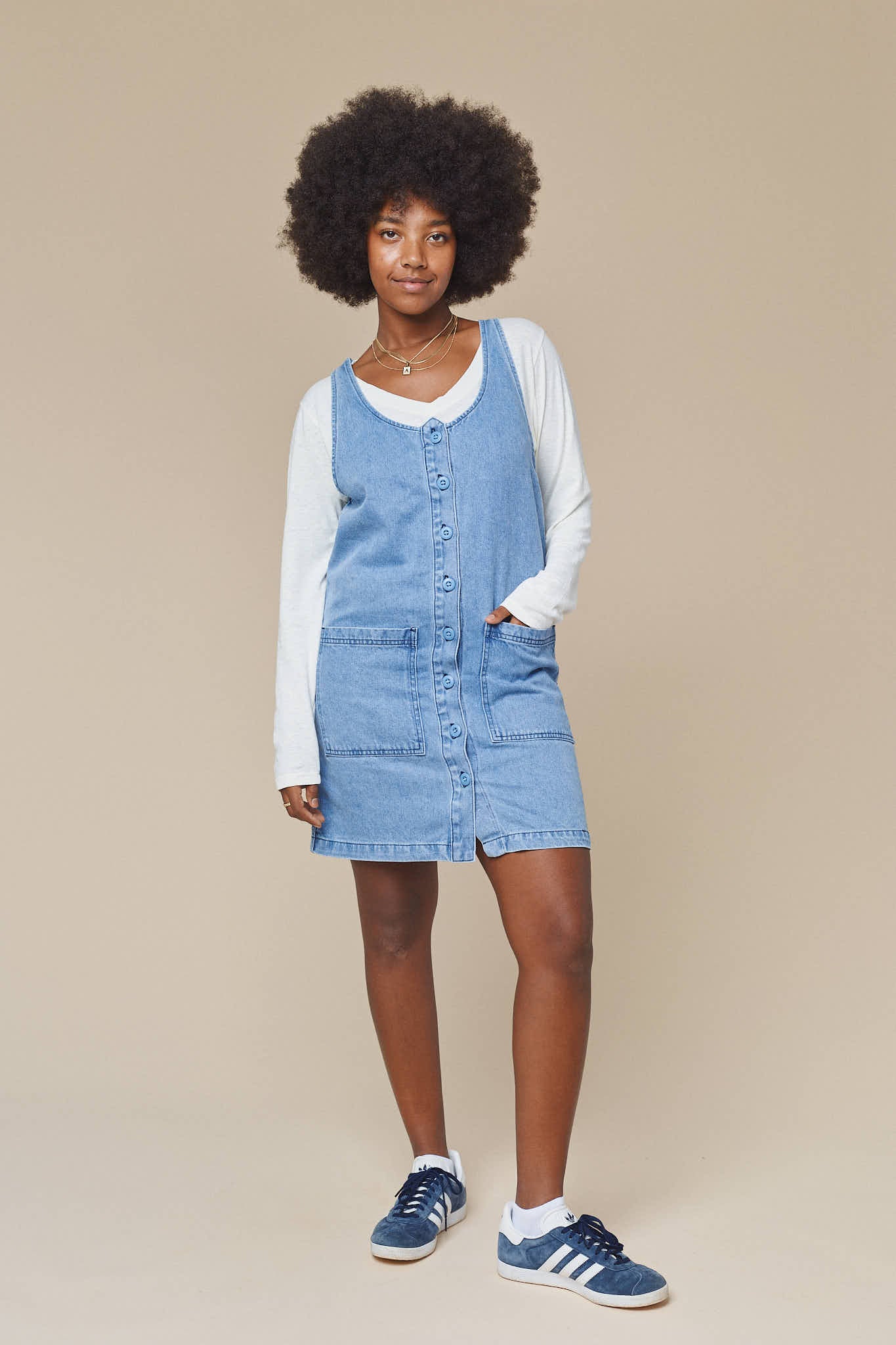 How to Wear a Denim Pinafore Dress