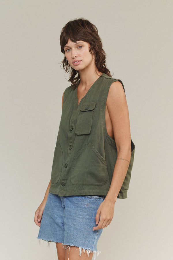 Falcon Vest | Jungmaven Hemp Clothing & Accessories / model_desc: Katriel is 5’9” wearing M