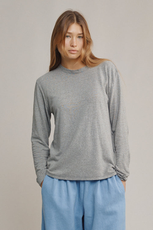 Heathered Jung Long Sleeve Tee | Jungmaven Hemp Clothing & Accessories / model_desc: Katriel is 5'9” wearing S