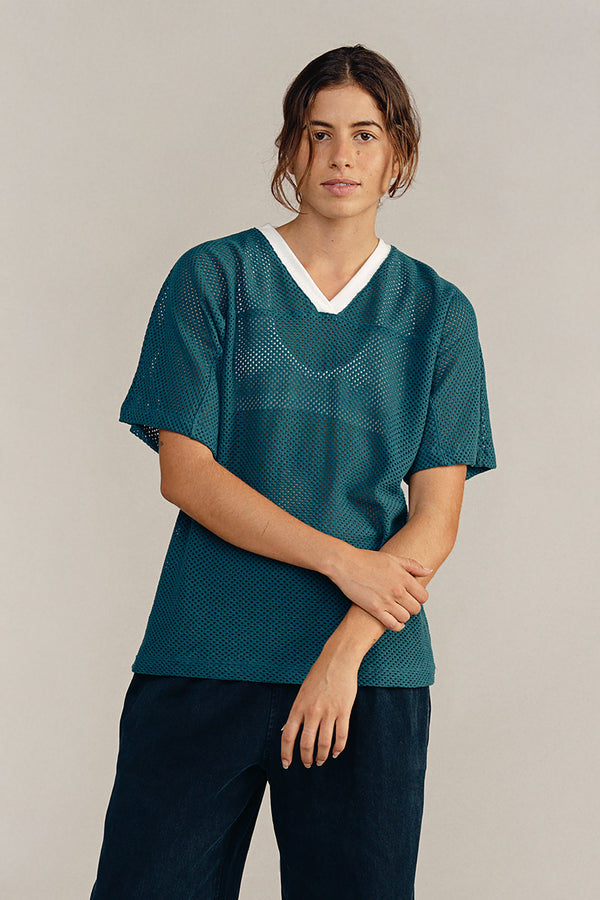 Myles Mesh Jersey | Jungmaven Hemp Clothing & Accessories / model_desc: Nadia is 5’7” wearing S