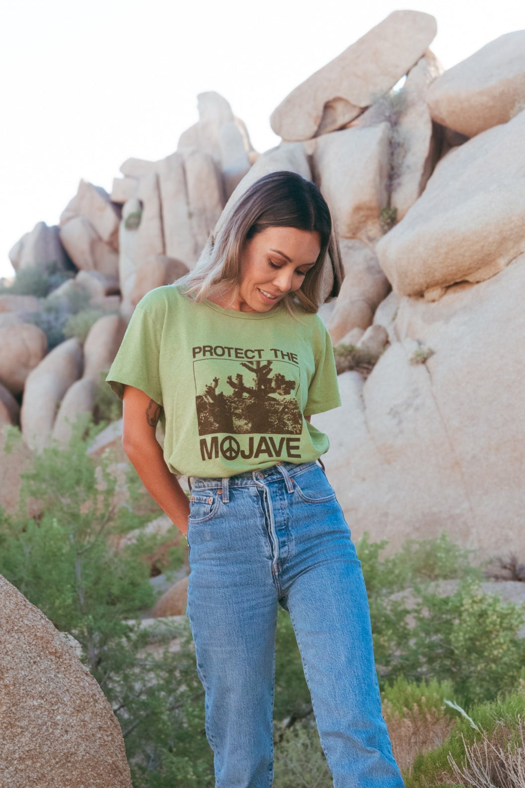 パラビオン シシュウTee Mojave Ojai Tee | Jungmaven Hemp Clothing & Accessories - USA Made
