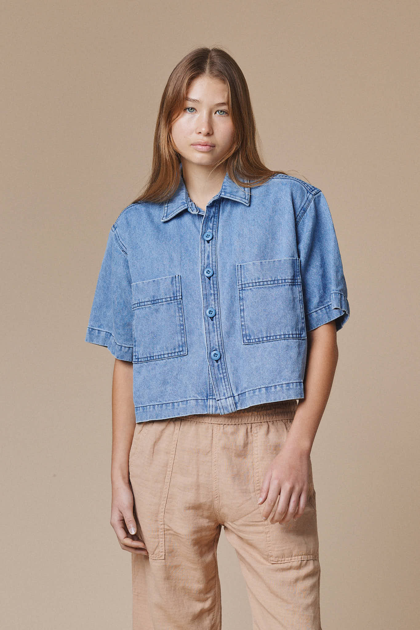 ★Jemut☆Noise Washing Denim Short Sleeve Shirt★ Washed Denim Cropped Shirt - Bleach Wash | James Perse Los