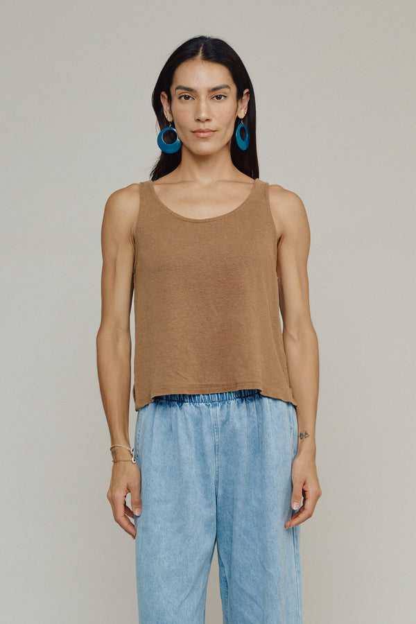 Sophie 100% Hemp Cropped Tank | Jungmaven Hemp Clothing & Accessories / model_desc: Jenna is  5’10” wearing S