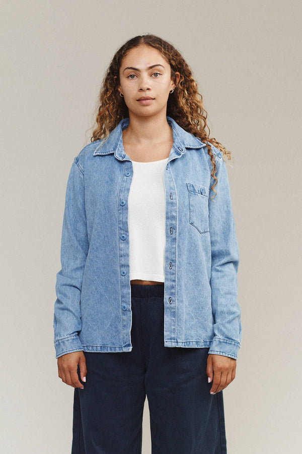 Denim Topanga Shirt | Jungmaven Hemp Clothing & Accessories / model_desc: Paige is 5’8” wearing S