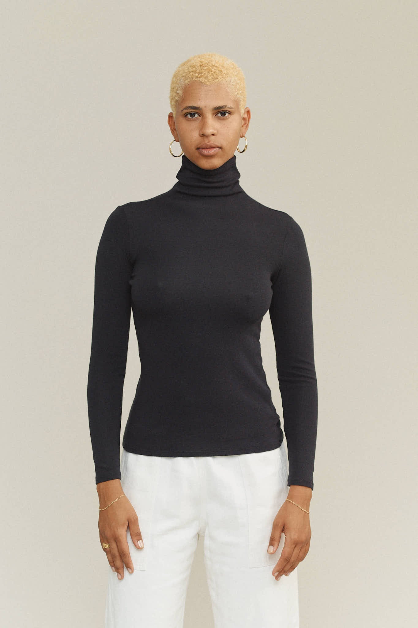 Basic black turtleneck best sale