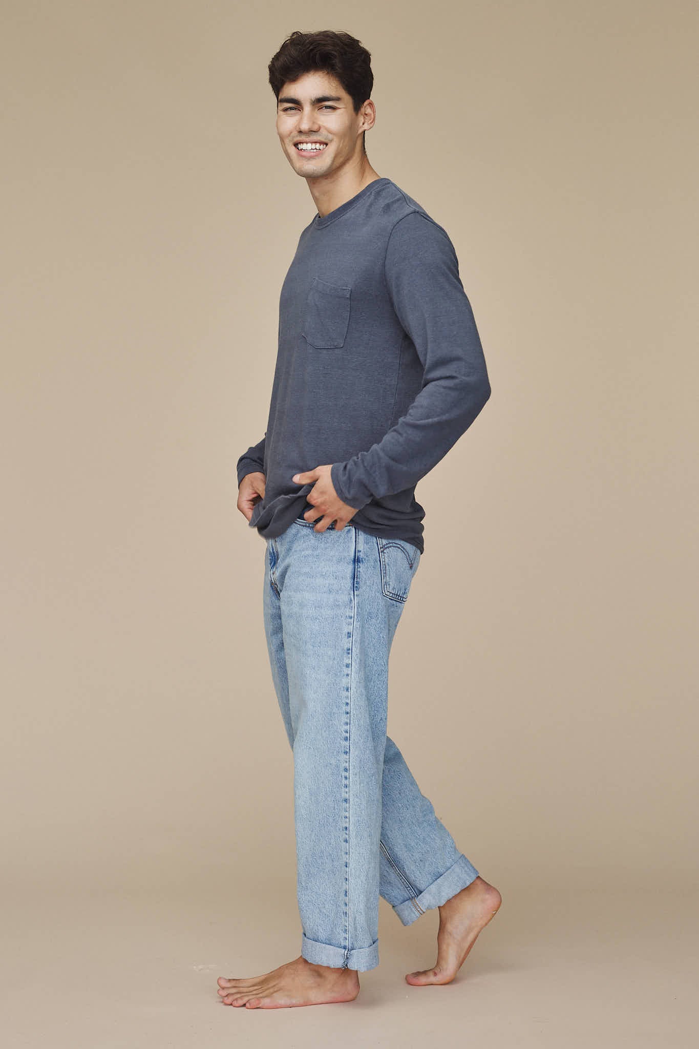 Baja Long Sleeve Pocket Tee | Jungmaven Hemp Clothing & Accessories / model_desc: Henry is 6’0” wearing L
